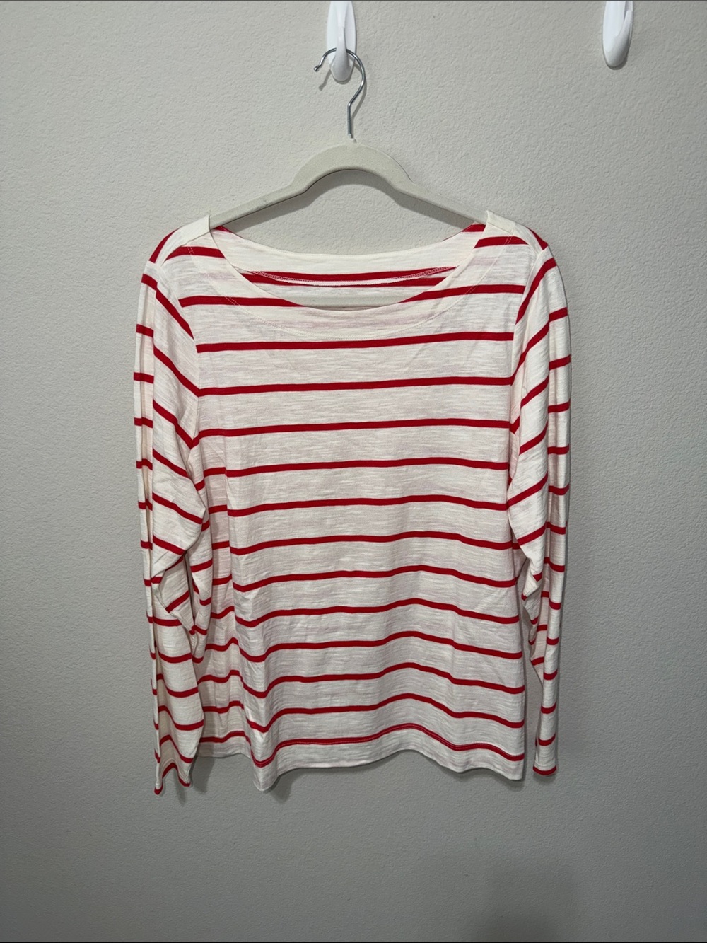 Striped Long-Sleeve Boatneck Top - AU26